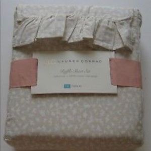 Lauren Conrad Twin XL sheets